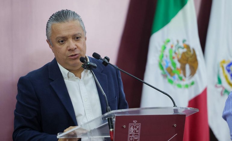 El 30 de abril, último día para pagar refrendo vehicular sin recargos: Luis Navarro.