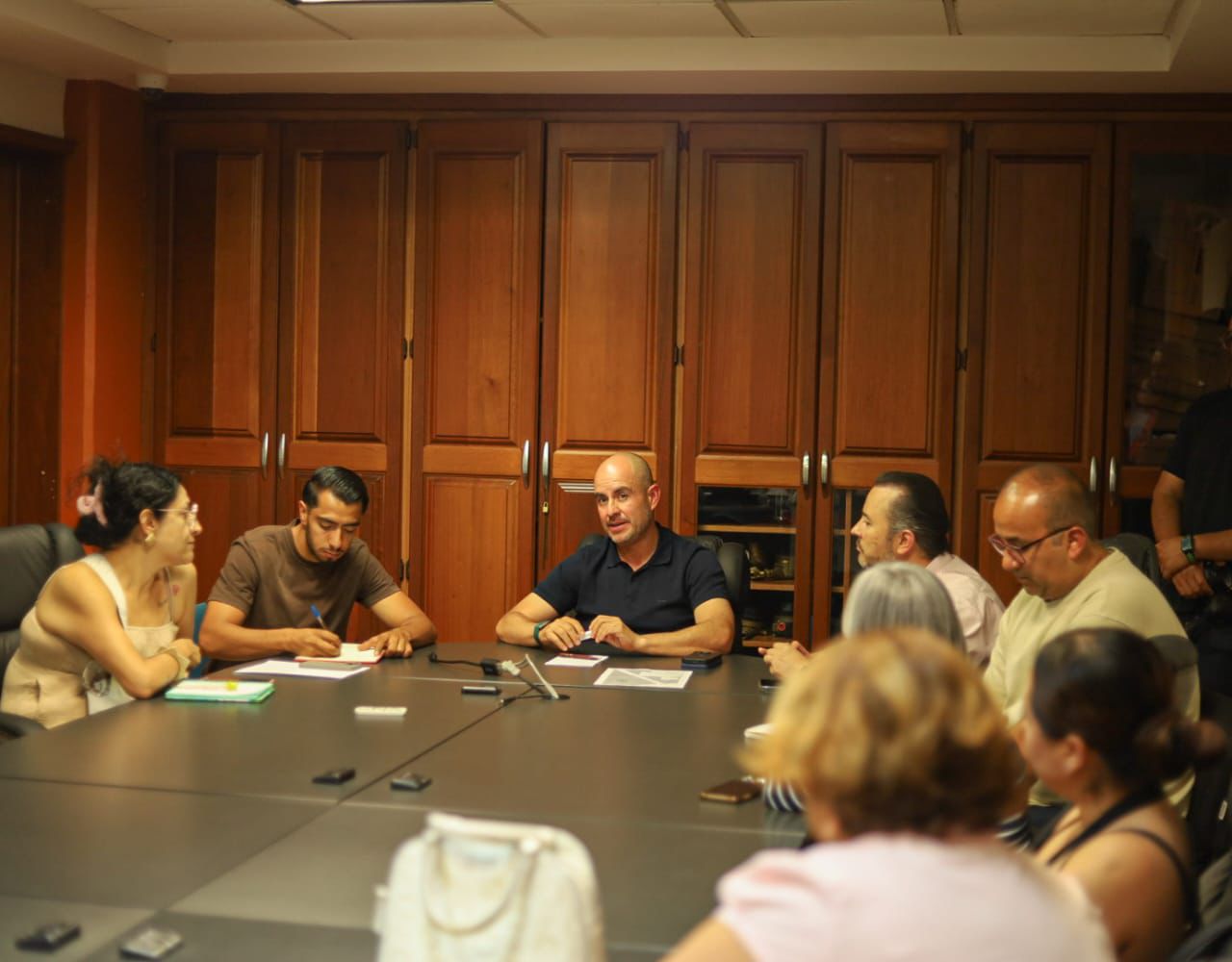 Adolfo Torres atiende de manera directa peticiones de diversas colonias de Morelia