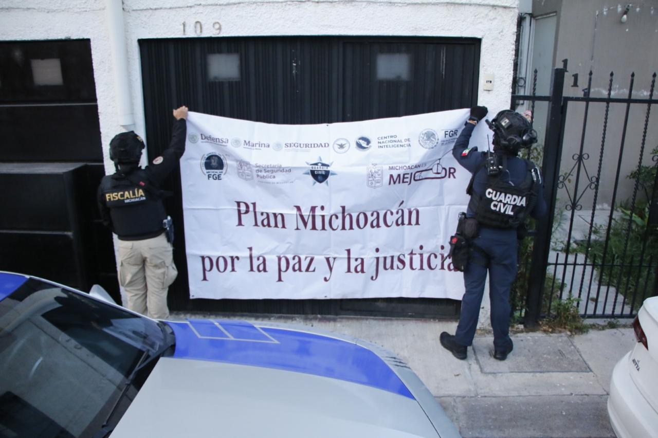Durante cateo realizado en Villas del Real, FGE asegura droga e instrumentos para su distribución; hay un detenido