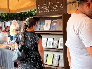 Cuarta República presentará 7 títulos en la Feria Intercultural del Libro de Tacámbaro