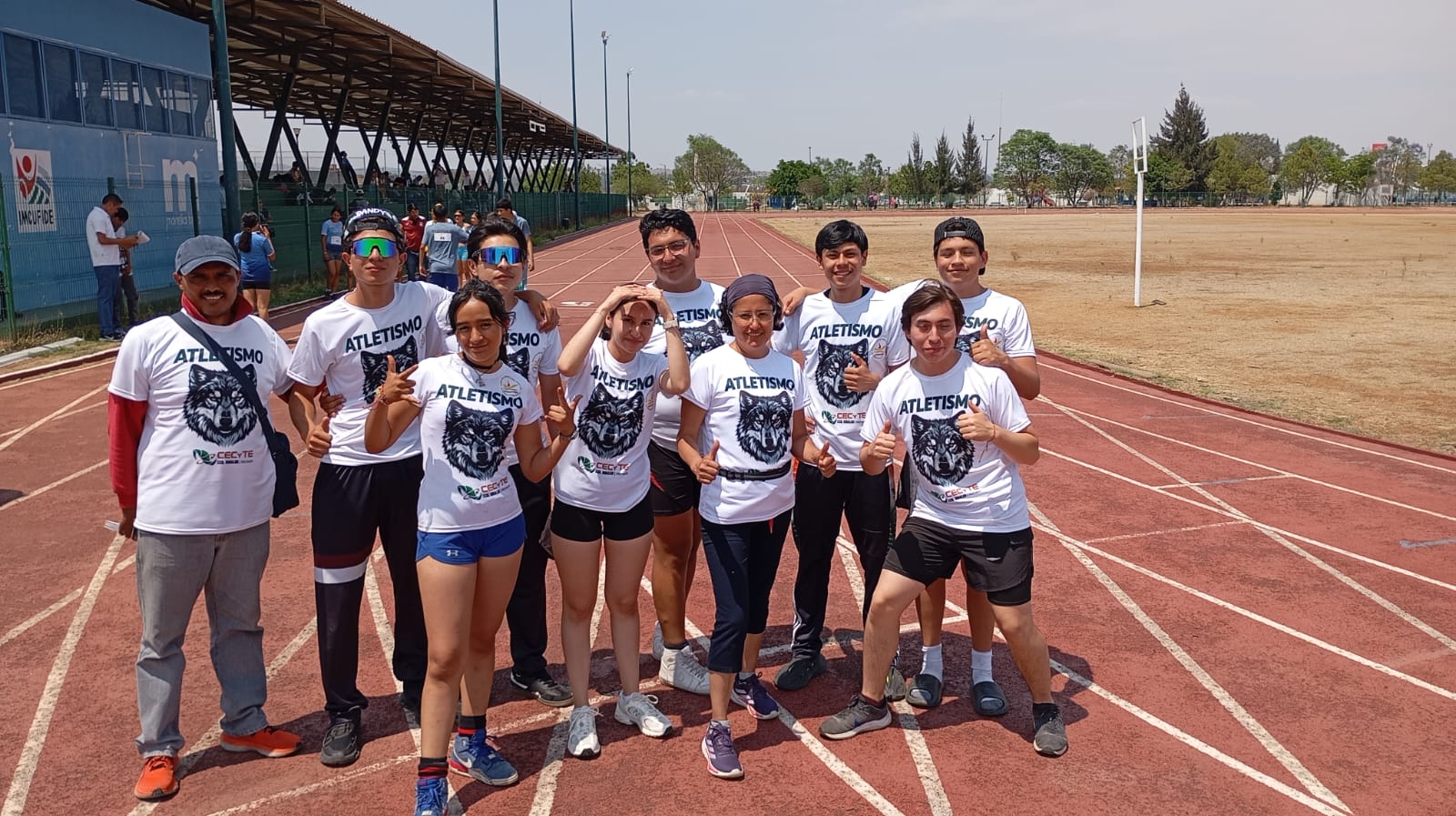 Destacada participación de jóvenes del CECyTEM 17 en evento estatal de atletismo