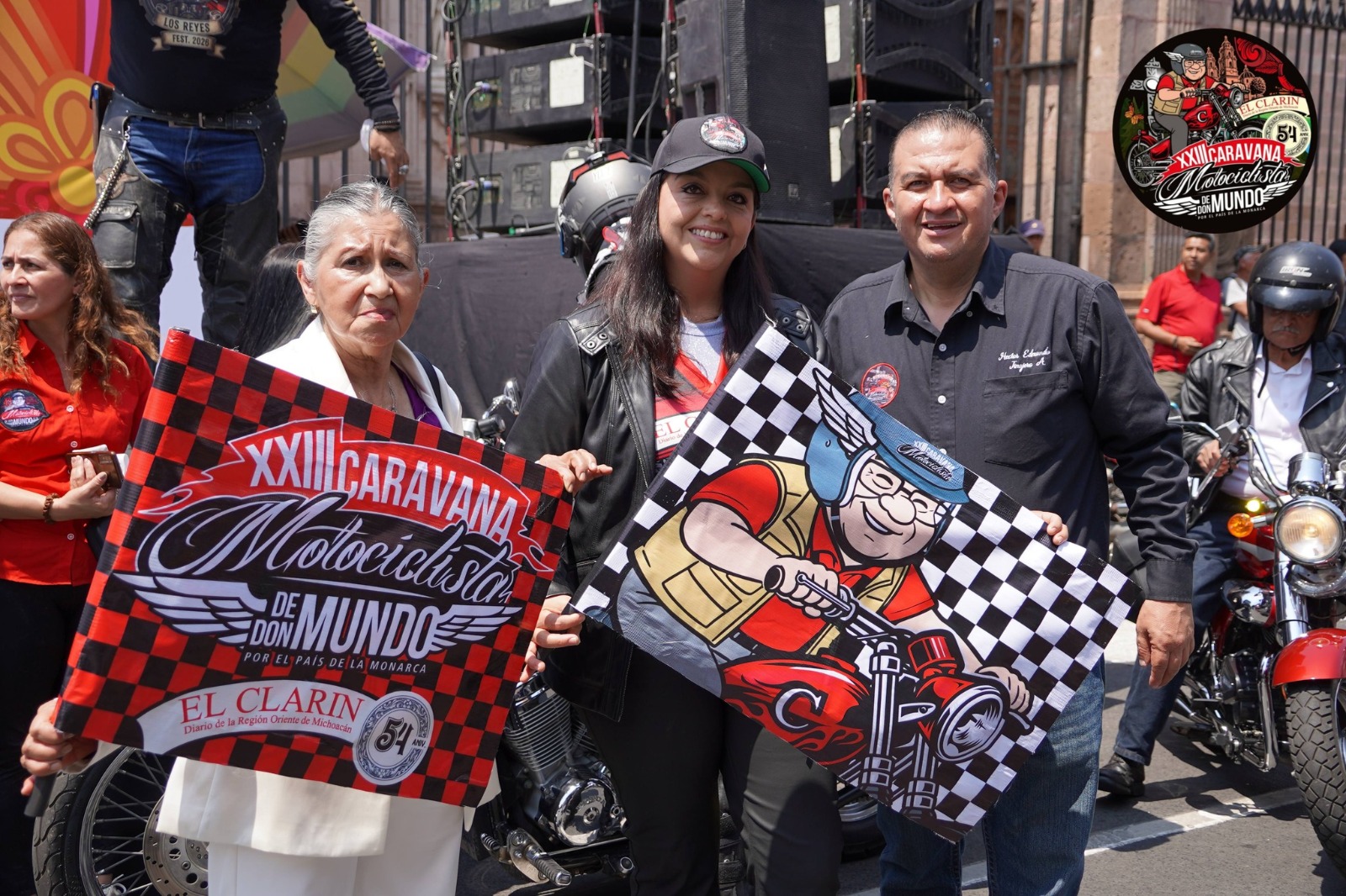 La diputada Tere Herrera da el banderazo de arranque de la XXIII Caravana Motociclista de Don Mundo por el País de la Monarca