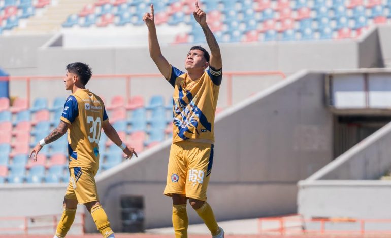 ’TIGRE’ CASTRO, ESTUDIANTE DE LA UMSNH, SE CONSAGRÓ BICAMPEÓN DE GOLEO DEL GRUPO 11 DE LA LIGA TDP