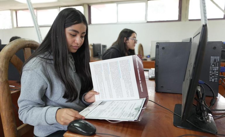 Última semana para entrega de fichas en escuelas Normales de Michoacán