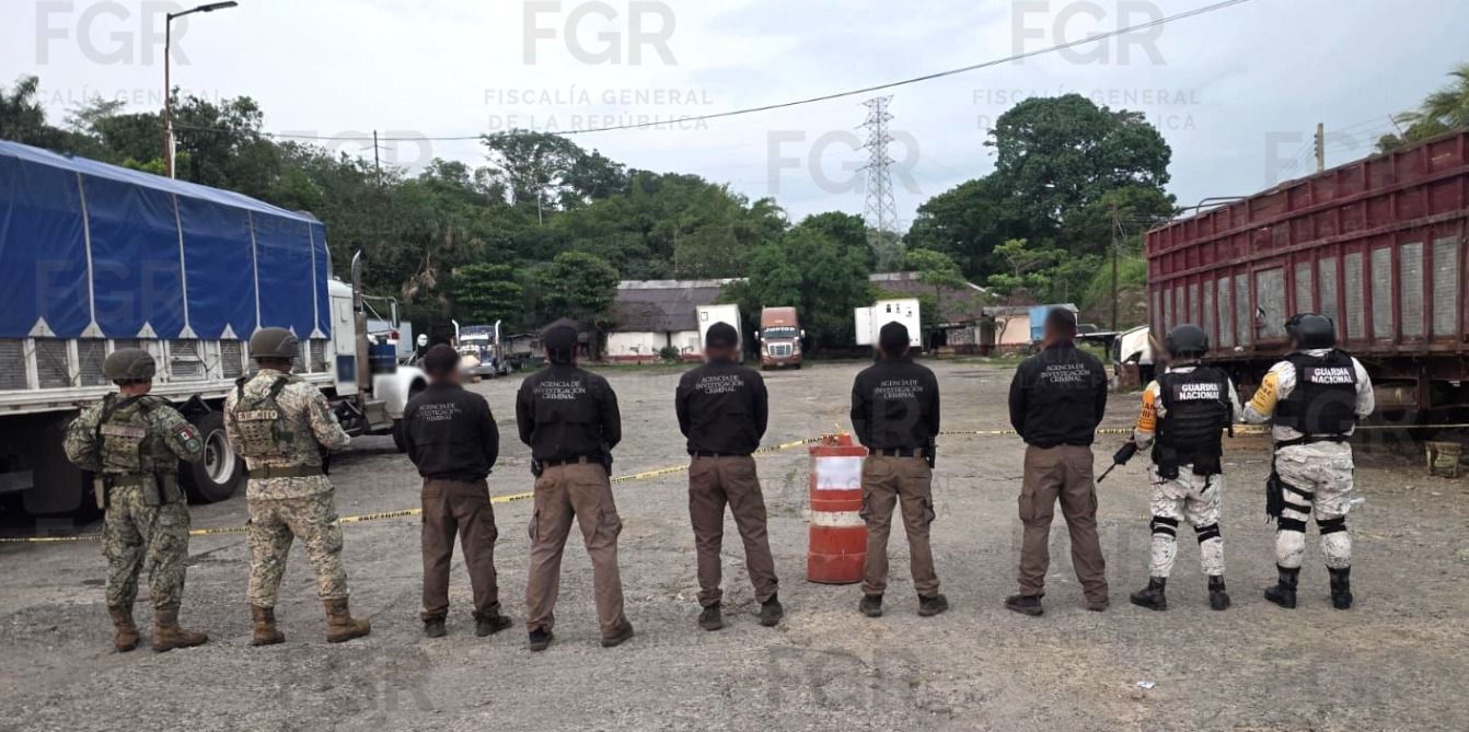FGR INTEGRA INDAGATORIA LUEGO DE ASEGURAR 151 ARMAS DE FUEGO, 18 GRANADAS Y 687 PAQUETES DE COCAÍNA
