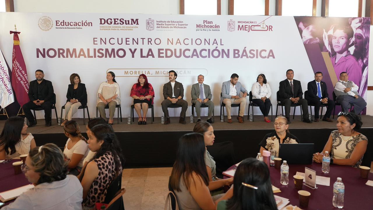 Fortalece Iemsysem formación docente con encuentro nacional de normalismo