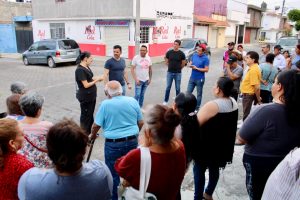 Yankel Benítez lleva atención directa a la colonia Precursores de la Revolución