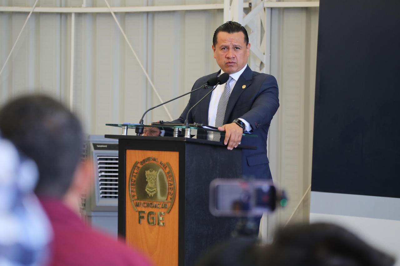 Captura FGE a “La Galleta”, presunto generador de violencia en la región lacustre de Michoacán