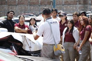 Fortalece FGE vinculación académica con estudiantes de la UMSNH