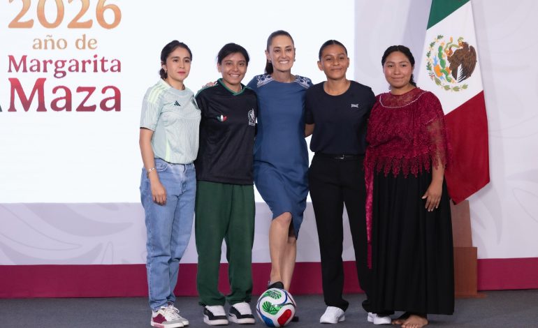 PRESIDENTA CLAUDIA SHEINBAUM PRESENTA A LAS CUATRO GANADORAS DEL CONCURSO REPRESENTA A MÉXICO EN LA INAUGURACIÓN DEL MUNDIAL