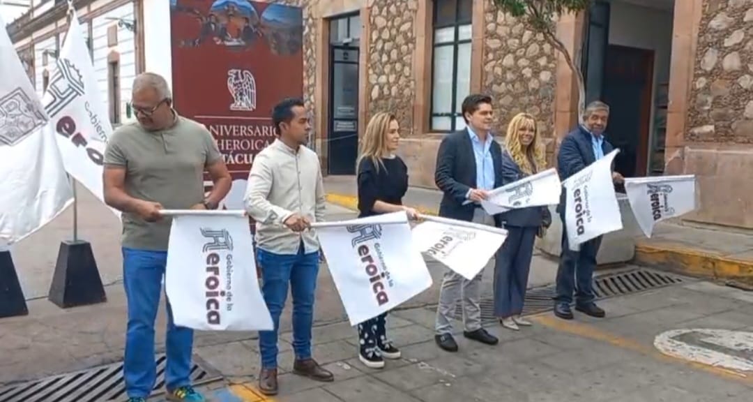Toño Ixtláhuac impulsa la construcción del “500” Monumental en Zitácuaro
