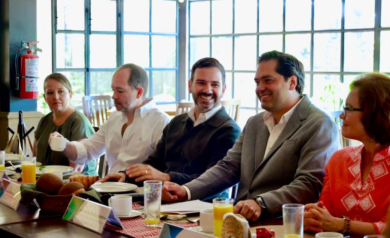 Yankel Benítez y Canirac, impulsan el orden en sector restaurantero de Morelia