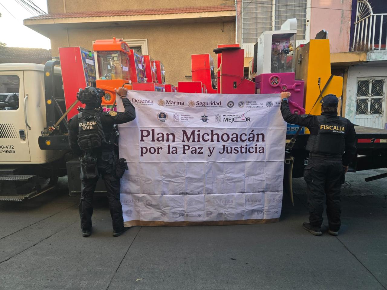 Realiza FGE y SIE acción operativa en Quiroga relacionada con máquinas tragamonedas y minicasinos