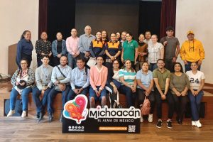 Sector turístico de Michoacán adquiere conocimientos en primeros auxilios para beneficio de turistas y visitantes