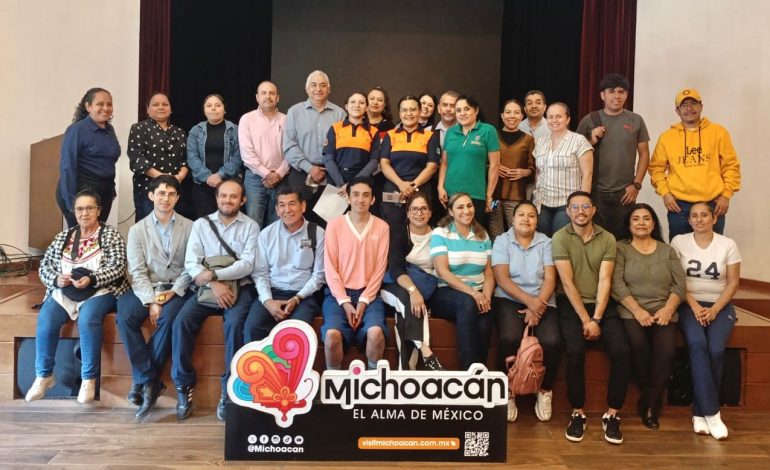 Sector turístico de Michoacán adquiere conocimientos en primeros auxilios para beneficio de turistas y visitantes