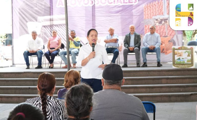 Jeovana Alcántar realizó la Décima Sexta entrega de Apoyos Sociales que promueve el Ayuntamiento de Hidalgo