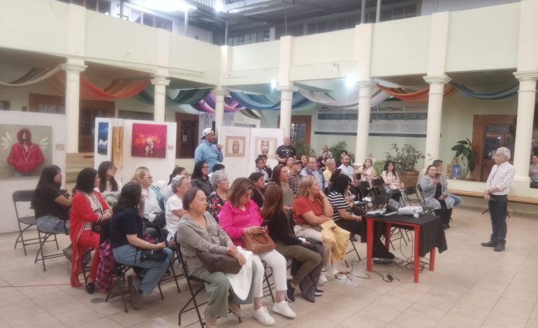 Se realizó el conversatorio «El Muralismo en Michoacán”, impartido por Rafael Flores
