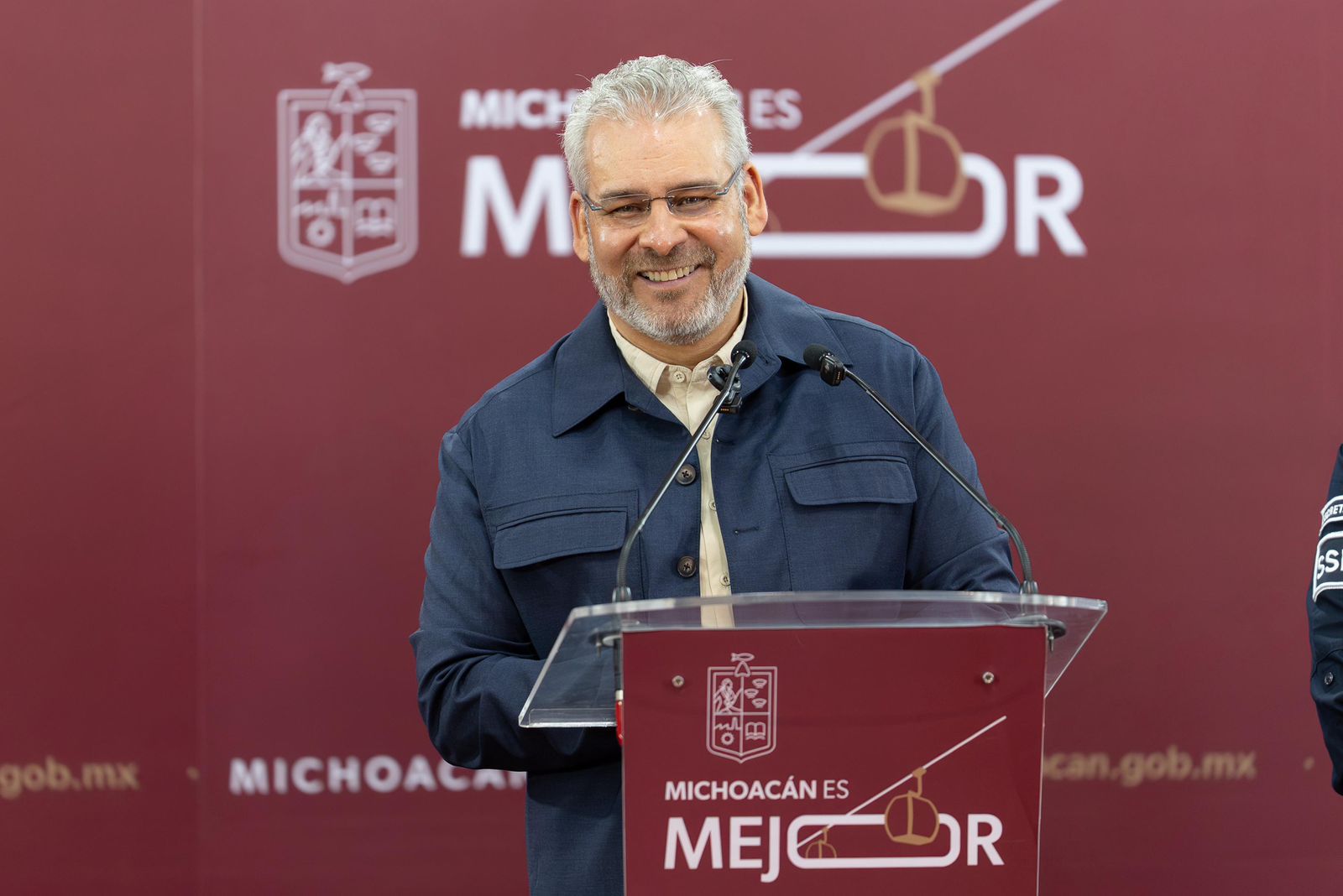 Anuncia Bedolla inversión de 50 mdp para rehabilitar el Boulevard Industrial de Uruapan.