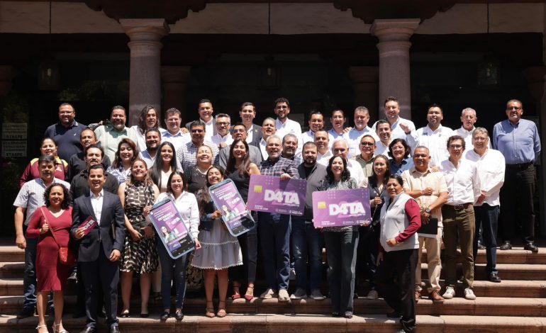 Más de 80 mil estudiantes de prepa y universidad ya tienen chip D4ta Datos Gratis