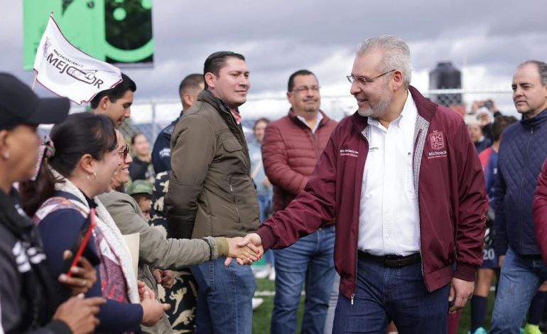Disponibles 48 canchas de fútbol 7 para el Mundialito Escolar en Michoacán: Bedolla.