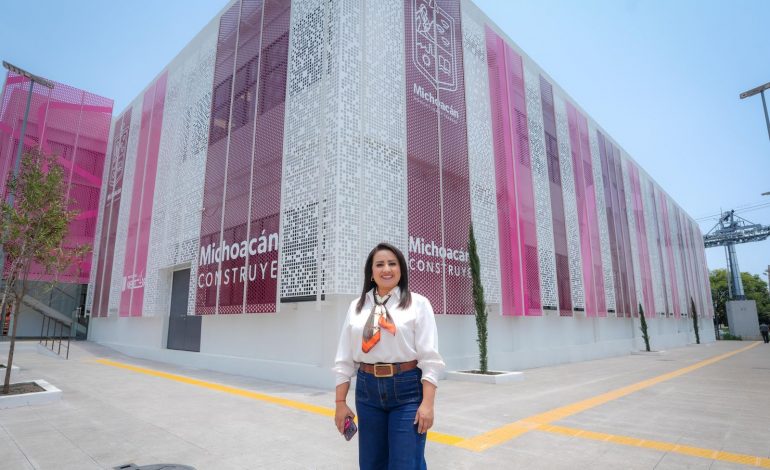 Realiza Gladyz Butanda última supervisión del DIF de Uruapan previo a su inauguración.