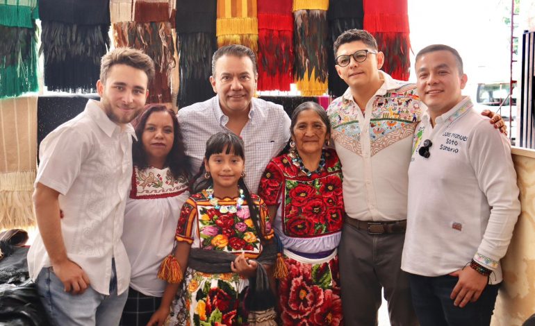 ¡Llévate a mamá al concierto de «El Buki» comprando artesanía michoacana!