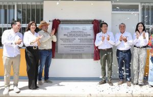 Inversión histórica de 4 mil mdp en escuelas para transformar el futuro de Michoacán: Bedolla.<br>