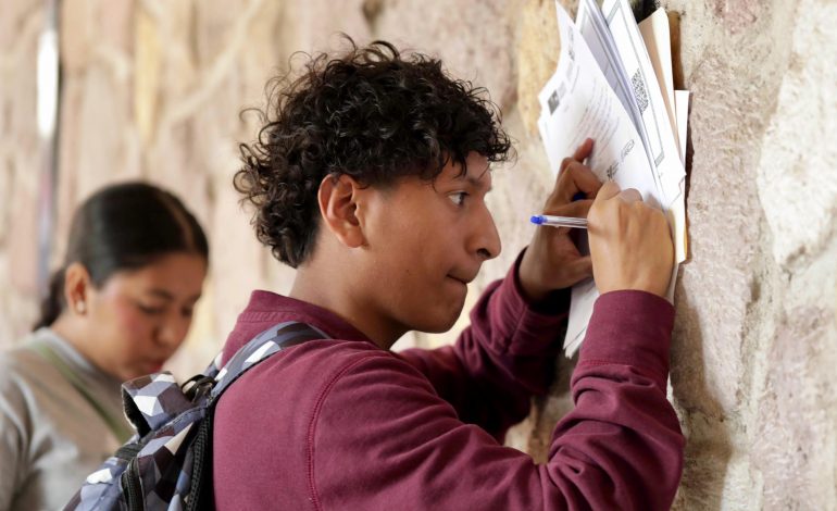 ¡Que no se te pase! Mañana inicia la entrega de fichas para Escuelas Normales.