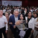 Bedolla activa 127 Centros Libre para una vida sin violencia contra las mujeres.