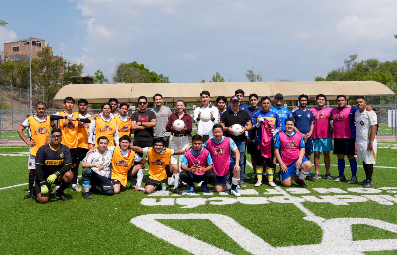 Jalo Futbolero 2026 reúne a 2 mil jóvenes en su etapa regional. 