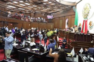 Congreso del Estado fortalece sistema democrático en Michoacán con reforma electoral.