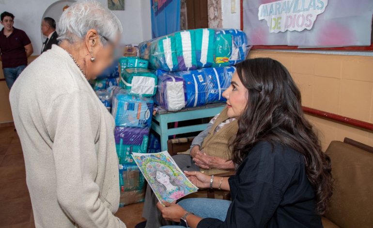 Con Jalo por las Mamás, más de 2 mil pañales garantizan bienestar a personas adultas mayores.
