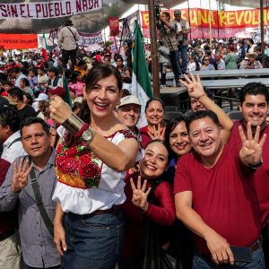Destaca Gabriela Molina derogación de la Ley de Usicamm y avances educativos.