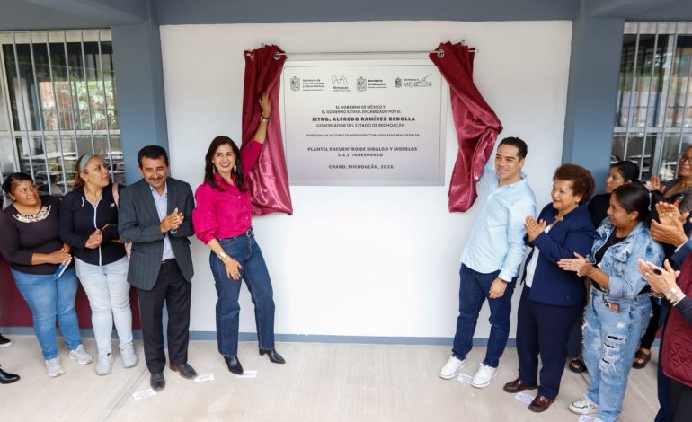 Gabriela Molina entrega nuevas aulas y consolida transformación en Charo