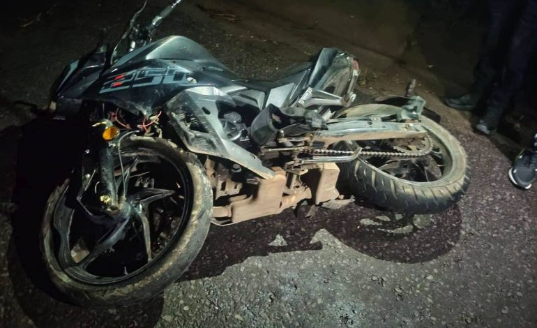 Motociclista perdió la vida luego de sufrir un aparatoso accidente sobre la carretera Zitácuaro–Morelia