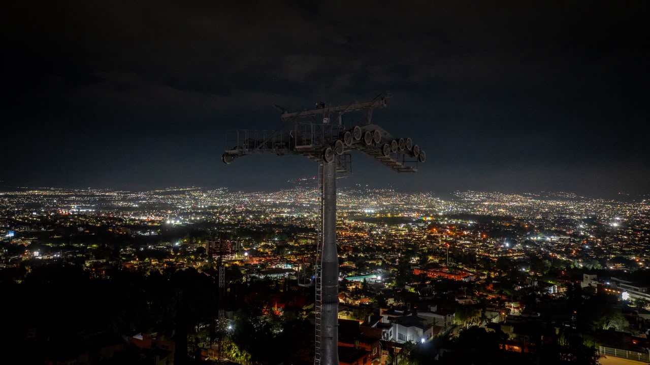 Continúan avances en el bucle norte del teleférico de Morelia