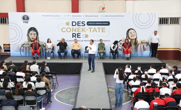 En Peribán, Torres Piña encabeza Foro de Ciberseguridad “Desconek-Tate y Reconek-Tate”; reúne a 720 personas