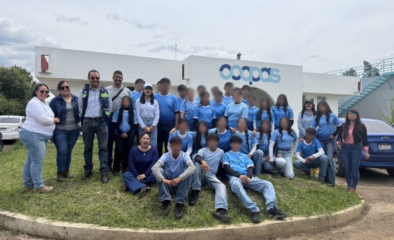 Adolfo Torres fortalece la cultura del agua con estudiantes del Cobaem