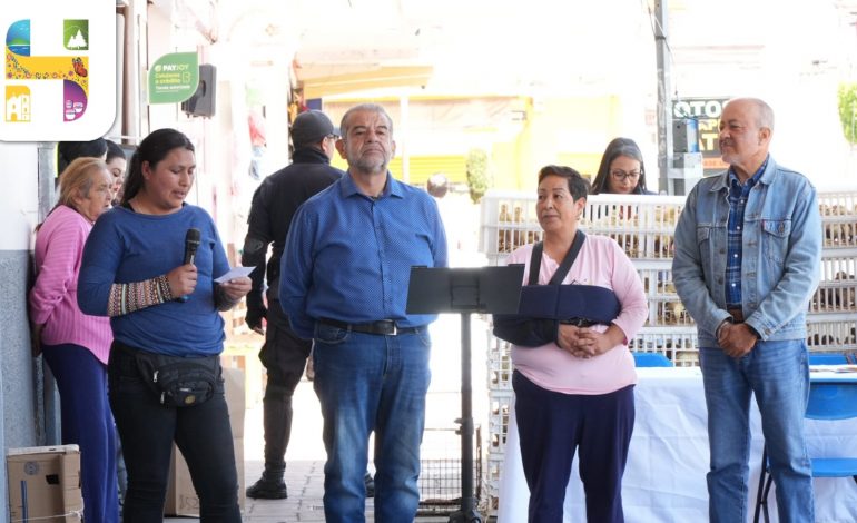 Se realizó la entrega de más de 500 aves en paquete mixto de doble propósito