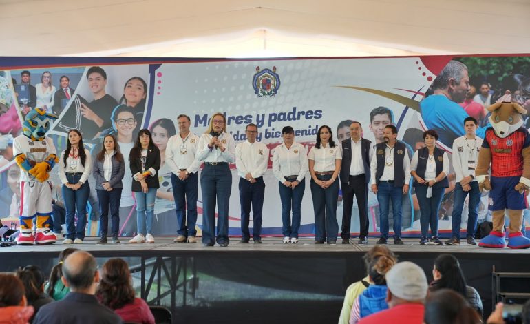 UNIVERSIDAD MICHOACANA, MADRES Y PADRES DE FAMILIA, HAGAMOS EQUIPO: RECTORA