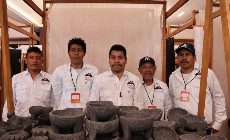 El arte popular de 20 comunidades estará presente en el Jalo Futbolero
