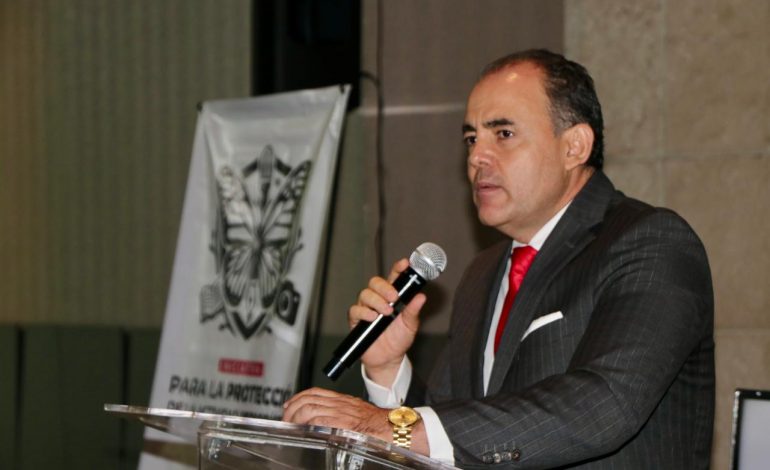 La democracia se fortalece con periodistas libres y una sociedad informada: Baltazar Gaona