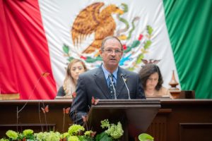 Propone David Martínez Gowman facilitar placas de discapacidad a cuidadores y regular vehículos de autogobiernos