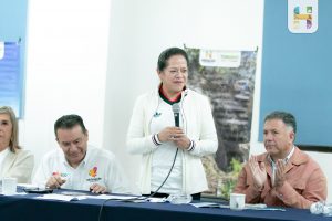 Jeovana Alcántar y Roberto Monroy García asistieron al encuentro Regional de la Industria de Reuniones