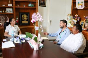 Jeovana Alcántar recibió al Coordinador Municipal de la Asociación Michoacana de Ajedrez