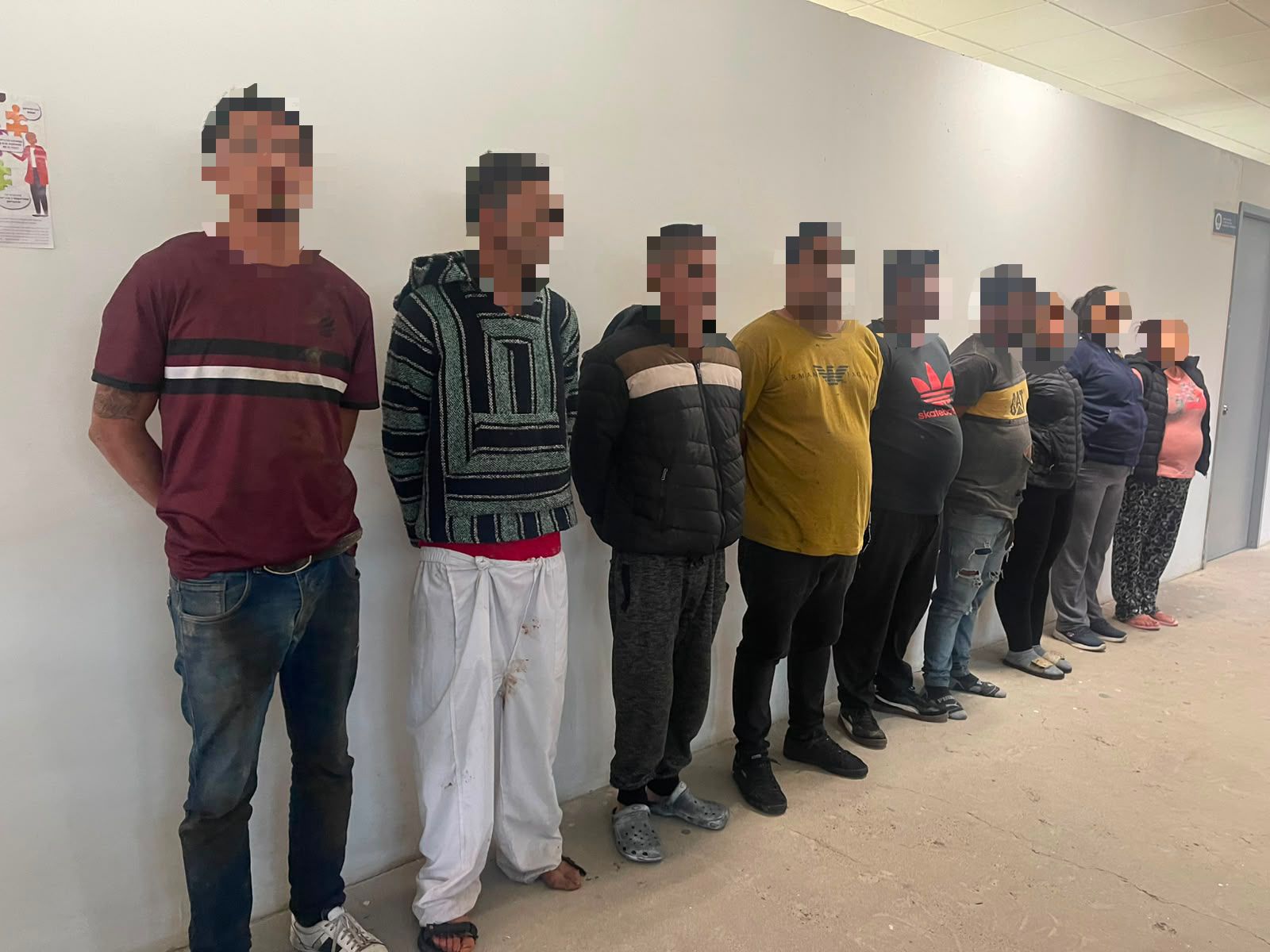 En operativo interinstitucional, SSP brinda apoyo a FGE para detener a 9 presuntos implicados en homicidio en Uruapan