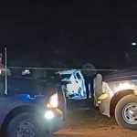 Movilización policial en Morelia: Localizan auto siniestrado y un cuerpo sin vida en el camino a Chiquimitío