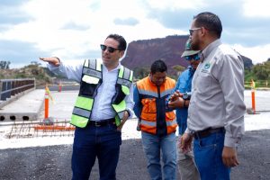 Más de 33 mil árboles y plantas darán vida al segundo anillo periférico de Morelia: Rogelio Zarazúa.<br>