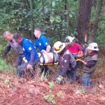 Hombre Rescatado tras Caer a Barranca en Ciudad Hidalgo