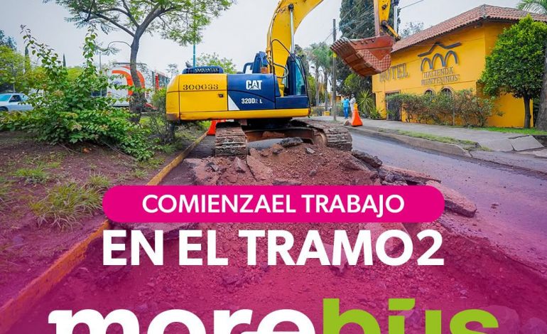 Inicia construcción del carril confinado del Morebús.